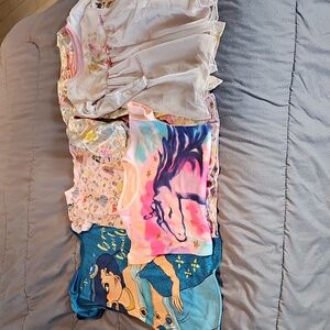 5pc girls pajamas size 7/8